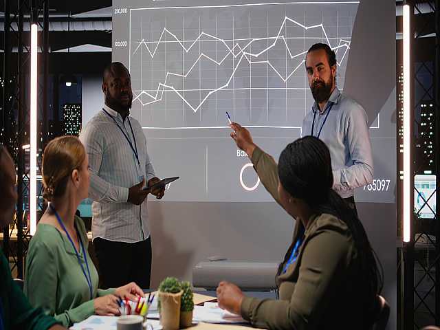 MISURARE PER DECIDERE MEGLIO
Indicatori, valore e governo dell'esperienza
